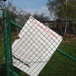 Regulamin... co istotne przed wejściem na plac zabaw należy zapoznać się z regulaminem głowę przechylając lekko w prawo :)